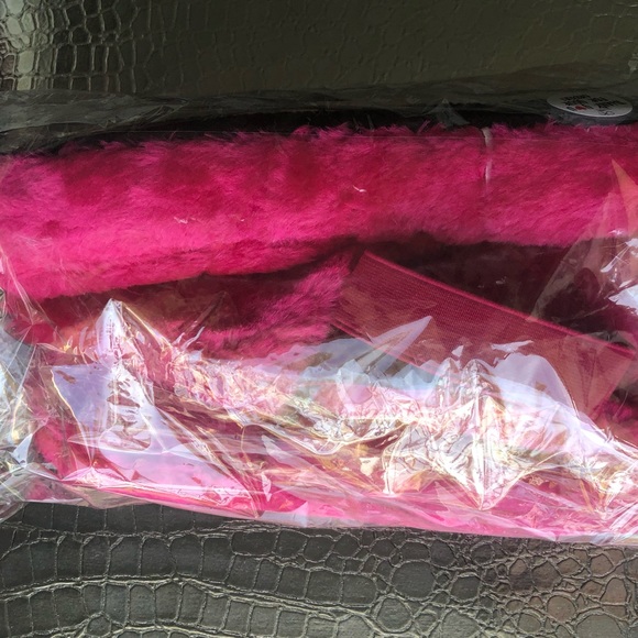 NEW White Soft Slipper Slides-8.5 - Picture 6 of 10